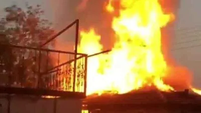 Prizde unutulan şarj aleti evi yaktı