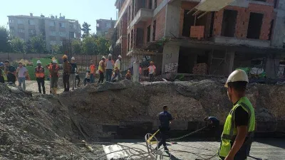 Güngören’de inşaattan kafasına malzeme düşen 17 yaşındaki genç hayatını kaybetti