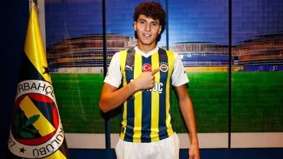 Fenerbahçe, Omar Fayed'in lisansını çıkarttı