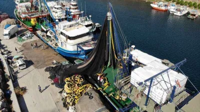 Çanakkaleli balıkçılar av sezonuna hazır