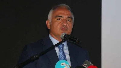 Bakan Ersoy: “Malatya ayağa kalkana kadar buradayız”