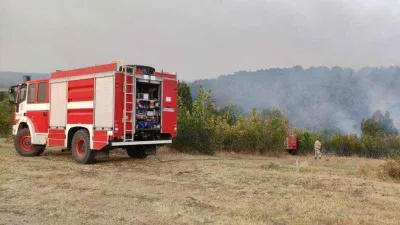 Bulgaristan-Türkiye sınırındaki yangın sebebiyle 2 köy boşaltıldı