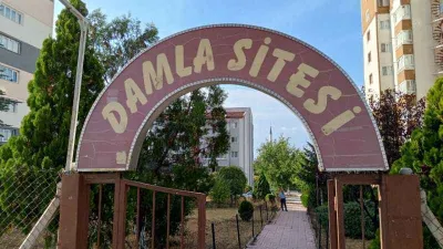 Blok ve daire numaraları yanlış yazılan vatandaşlar evlerini satamıyor