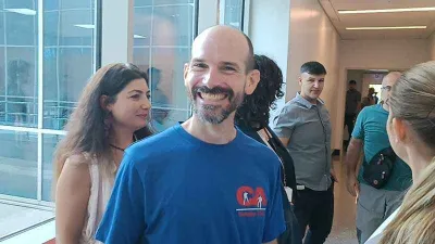 ABD'li bilim adamı Dickey taburcu edildi