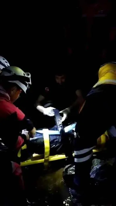 Düşen helikopterdeki mürettebatın kurtarılma anları ortaya çıktı