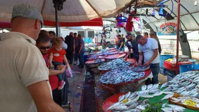 Kırmızı ve beyaz ete göre fiyatı makul olan balığa yoğun ilgi
