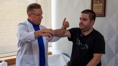 Elektrikli süpürgeden akıma kapıldı