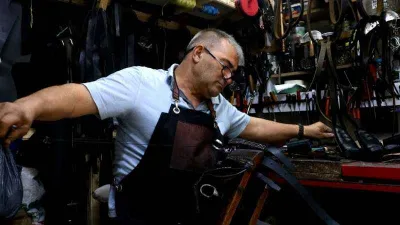 Yarım asırdır sürdürdüğü mesleğinin son temsilcilerinden