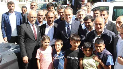 Yeniden Refah Partisi Genel Başkanı Erbakan Bingöl'de