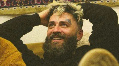 Ünlü rapçi konsere giderken Sakarya’da kaza yaptı