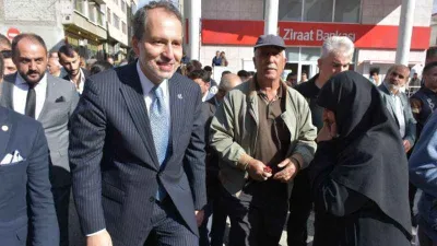 Yeniden Refah Partisi Genel Başkanı Erbakan: 