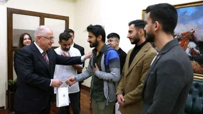 Milli Savunma Bakanı Yaşar Güler, Şırnak ve Hakkarili gençlerle buluştu