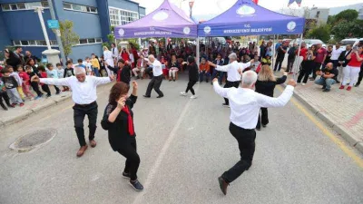 Alzheimer Yaşam Merkezi’nde 100. yıl coşkusu