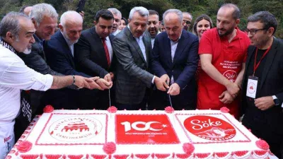 Rize'nin Fırtına Vadisi'nde pastacılık şöleni