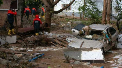 Sel ve aşırı yağışlarda 9 kişi hayatını kaybetti