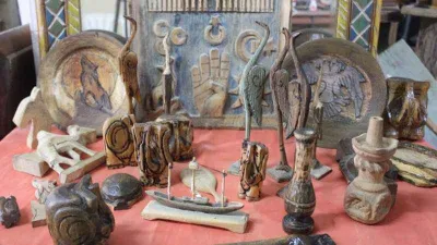 Ahşapları birer sanat eserine dönüştürüyor