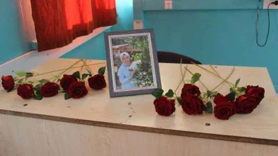 Depremde hayatını kaybeden Sevim öğretmen, eğitim verdiği sınıfta anıldı