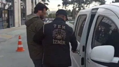İzmir'de FETÖ'ye darbe