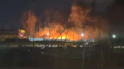 Bursa'da geri dönüşüm deposunda yangın