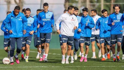 Trabzonspor'un yeni transferi Thomas Meunier ilk antrenmanına çıktı