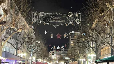 Almanya'da ilk: Frankfurt'un ana caddesi Ramazan ayı için süslendi
