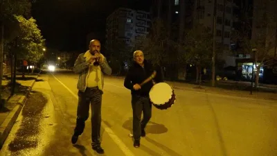 Ramazan davulcuları Adana sokaklarında