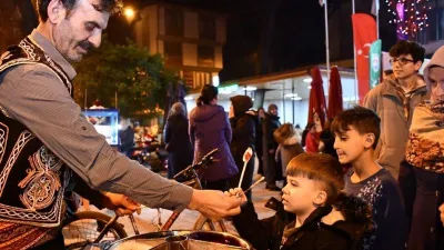 İznikli çocuklar eski ramazanları yaşıyor