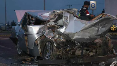 Otomobiliyle tıra çarpan Samet Toprak hayatını kaybetti