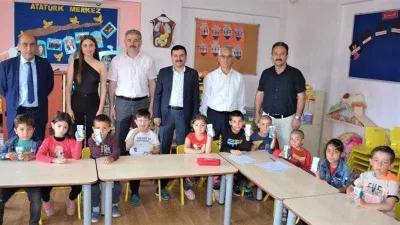 Torku’dan Hatay’daki okullara süt dağıtımı