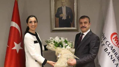 TCMB’de devir teslim: Hafize Gaye Erkan görevine başladı