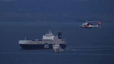 Türk gemisi kurtarıldı, kaçak göçmenler yakalandı