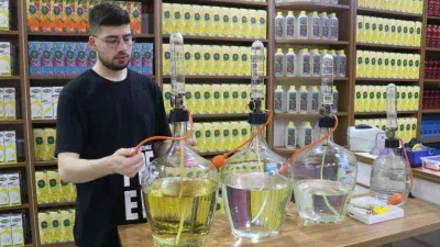 Renkli kolonyalar doğal olmayabilir!