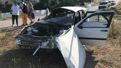 Otomobile 8 kişi binip dehşeti yaşadılar: 1’i ağır 5 yaralı