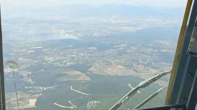 İzmir'de orman yangını: 5 helikopter, 2 uçak bölgede