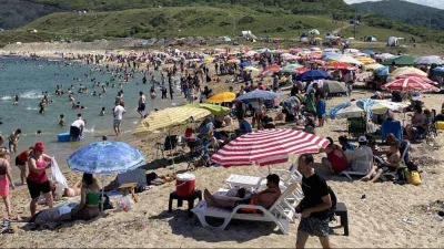 Kırklareli plajlarında bayram tatili yoğunluğu