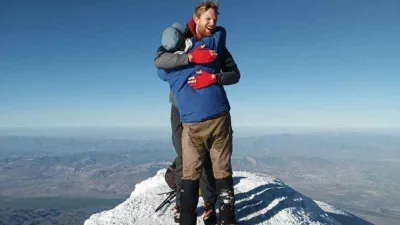 Yabancı turistler Ağrı Dağı zirvesinde