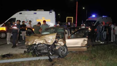 Edirne'de içinde Bulgar ve Türk ailenin olduğu otomobiller çarpıştı: 2'si çocuk 6 yaralı