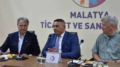 Başkan Sadıkoğlu, depremzede firmaların ürün stokunun alınmasını talep etti