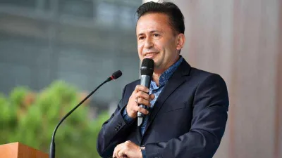  Tuzla Belediye Başkanı Şadi Yazıcı: “Bırakın bu film işlerini. İşinize bakın”