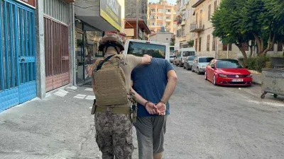 Mersin'de DEAŞ'a şafak operasyonu: 5 gözaltı