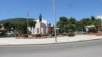 Muğla'da termometre 41’i gösterdi, sokaklar boşaldı