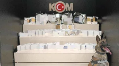 Van’da gümrük kaçağı malzemeler ele geçirildi