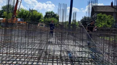 Depremde ağır hasar alan cami sıfırdan yapılıyor