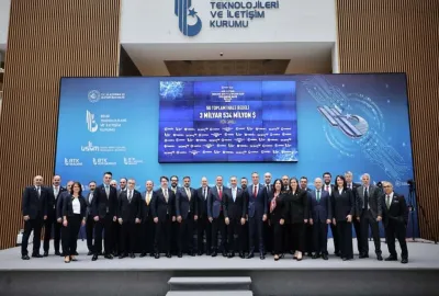 Bakan Uraloğlu: "Türkiye'yi iletişimde ileriye taşıyacak 5G ihalemizi gerçekleştirdik"