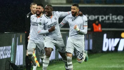 Medipol Başakşehir Gent maçı hangi kanalda canlı izle