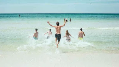 Denizde ve havuzda enfeksiyona dikkat!