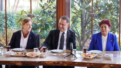 Başkan Çalık, kadın girişimcilerle buluştu