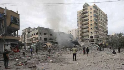 Dün geceden bu yana 100'den fazla Filistinli hayatını kaybetti