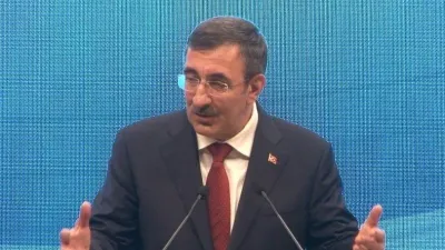 Cumhurbaşkanı Yardımcısı Yılmaz: “OVP beklentilerimize göre iyi performans gösteren işsizlik oranı geçtiğimiz yıl mart ayına göre 1,4 puan azalmıştır”