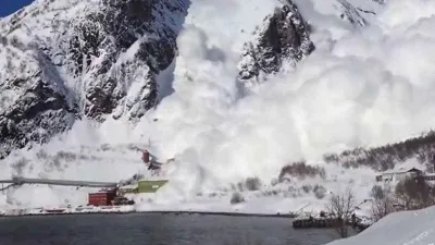 Pakistan’da çığ felaketi: 10 ölü, 25 yaralı